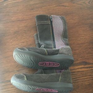 Girl’s Keen Boots